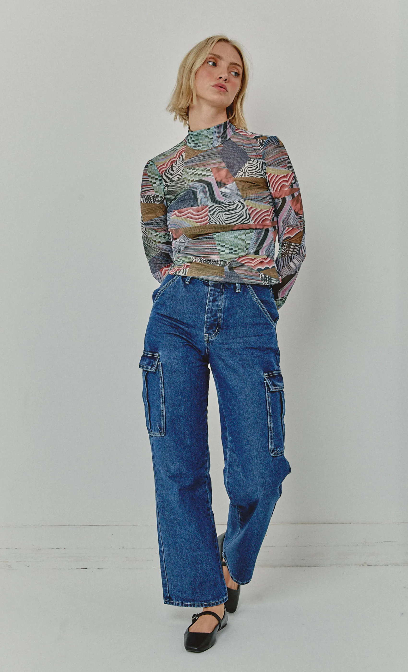 FLAME EMBROIDERED UTILITY JEANS