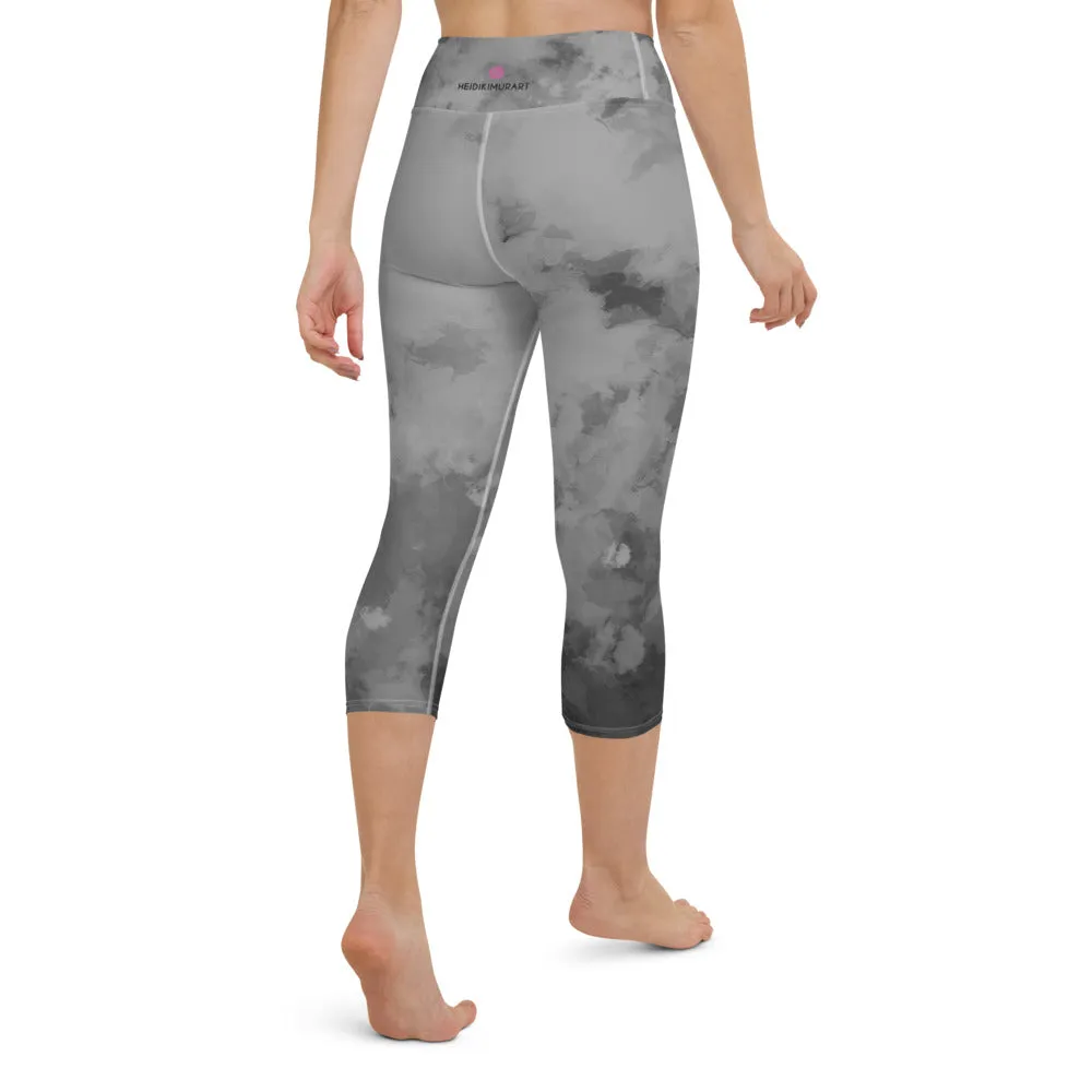 Gray Yoga Capri Leggings, Abstract Grey Women's Capris Tights For Fitness Workouts-Made in USA/EU/MX