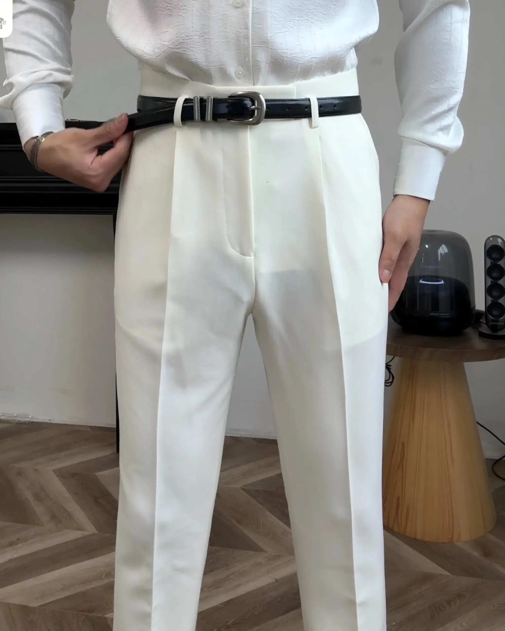 Hollywood Classic Trousers (Belt Included) - Cross & Crown