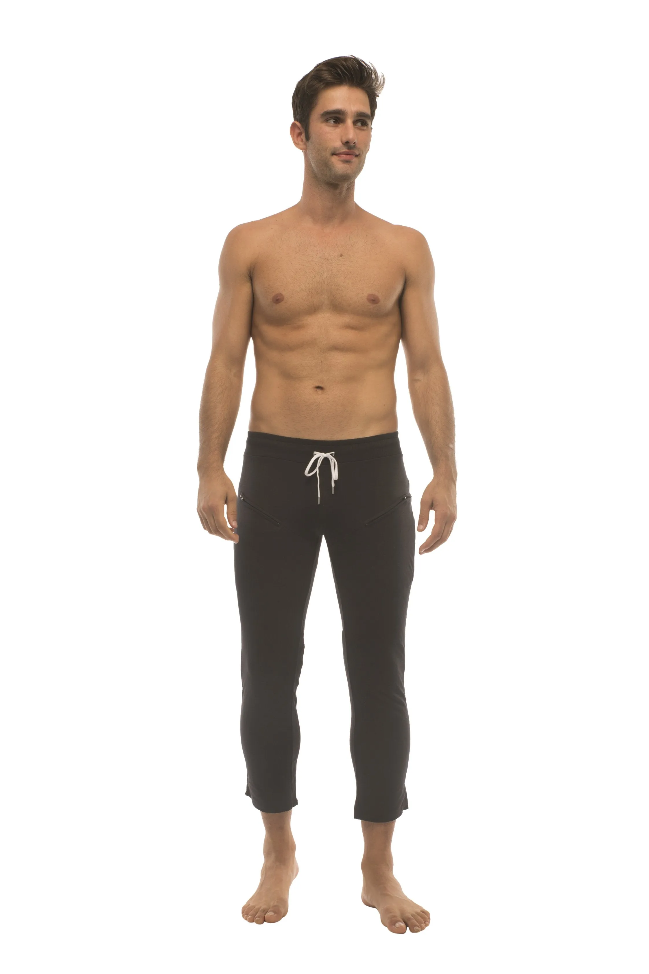 Mens 4/5 Zipper Pocket Capri Yoga Pants (Solid Black)