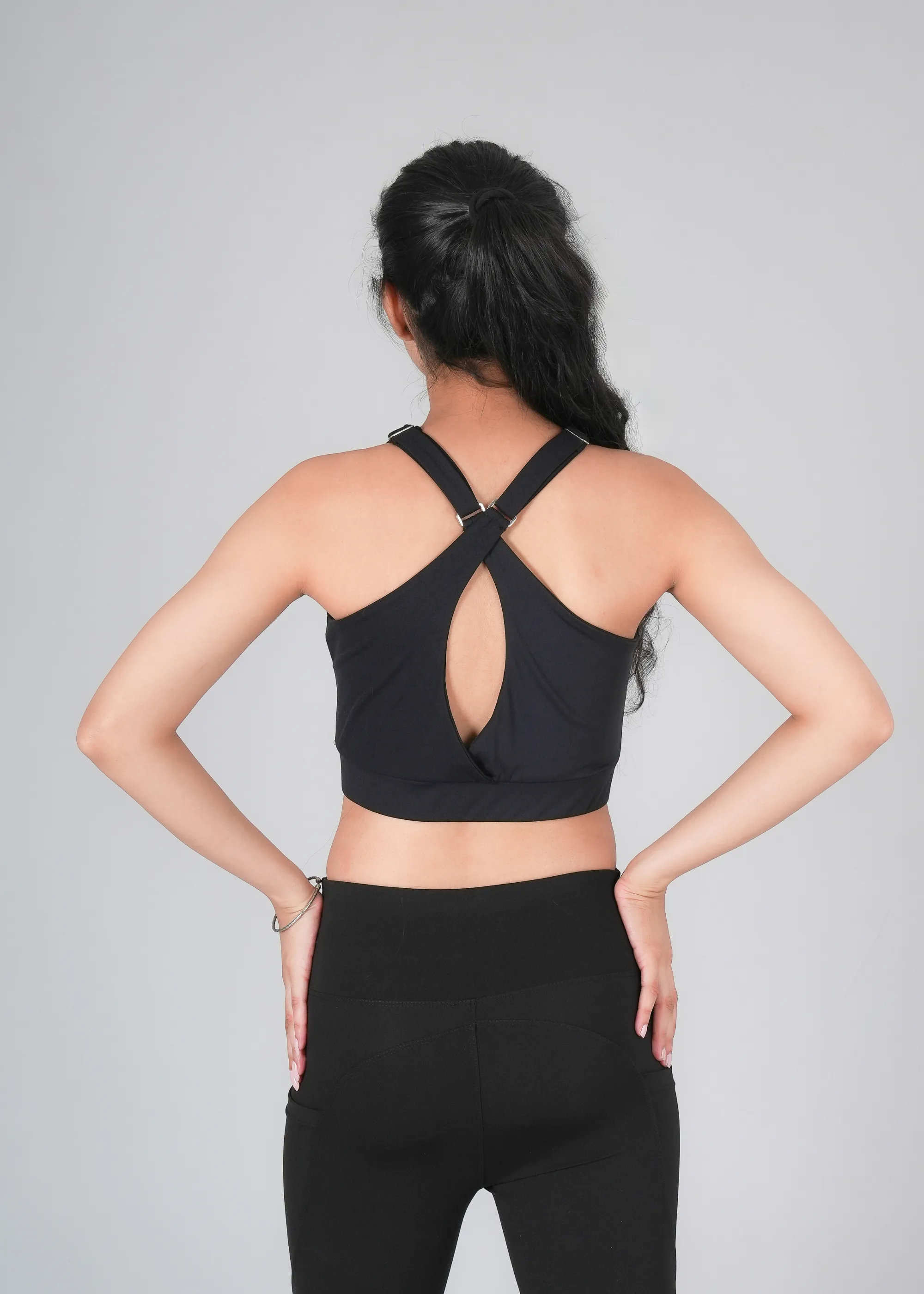 Mid Impact Zip Sports Bra