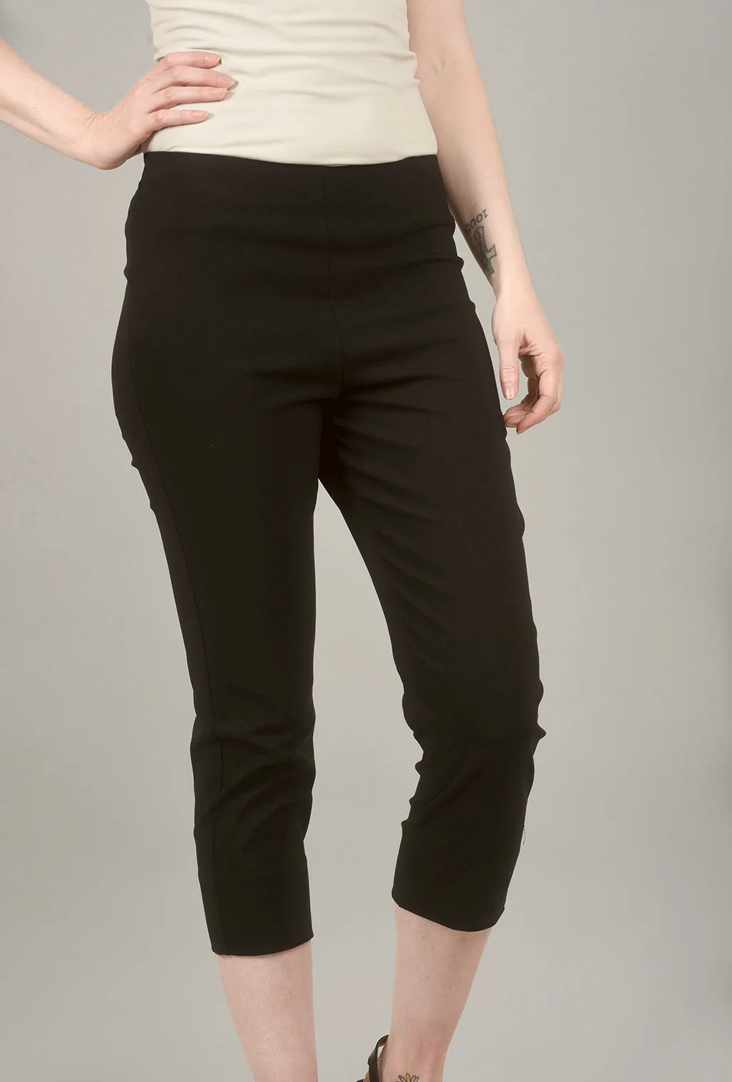 Mindy Cropped Pant, Black