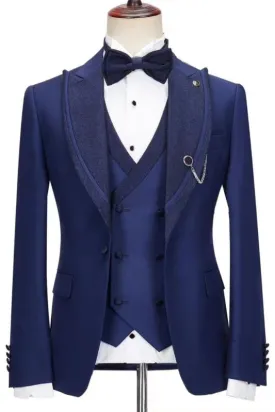 Newly Arrived Navy Blue Jacquard Peaked Lapel Three-Piece Wedding Ensemble