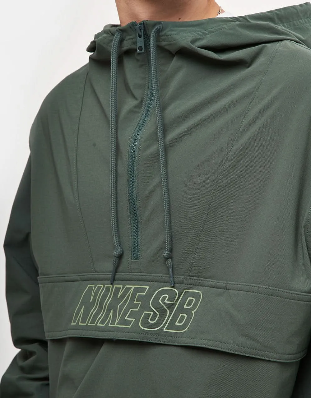 Nike SB Essential Anorak Jacket - Vintage Green/Oil Green