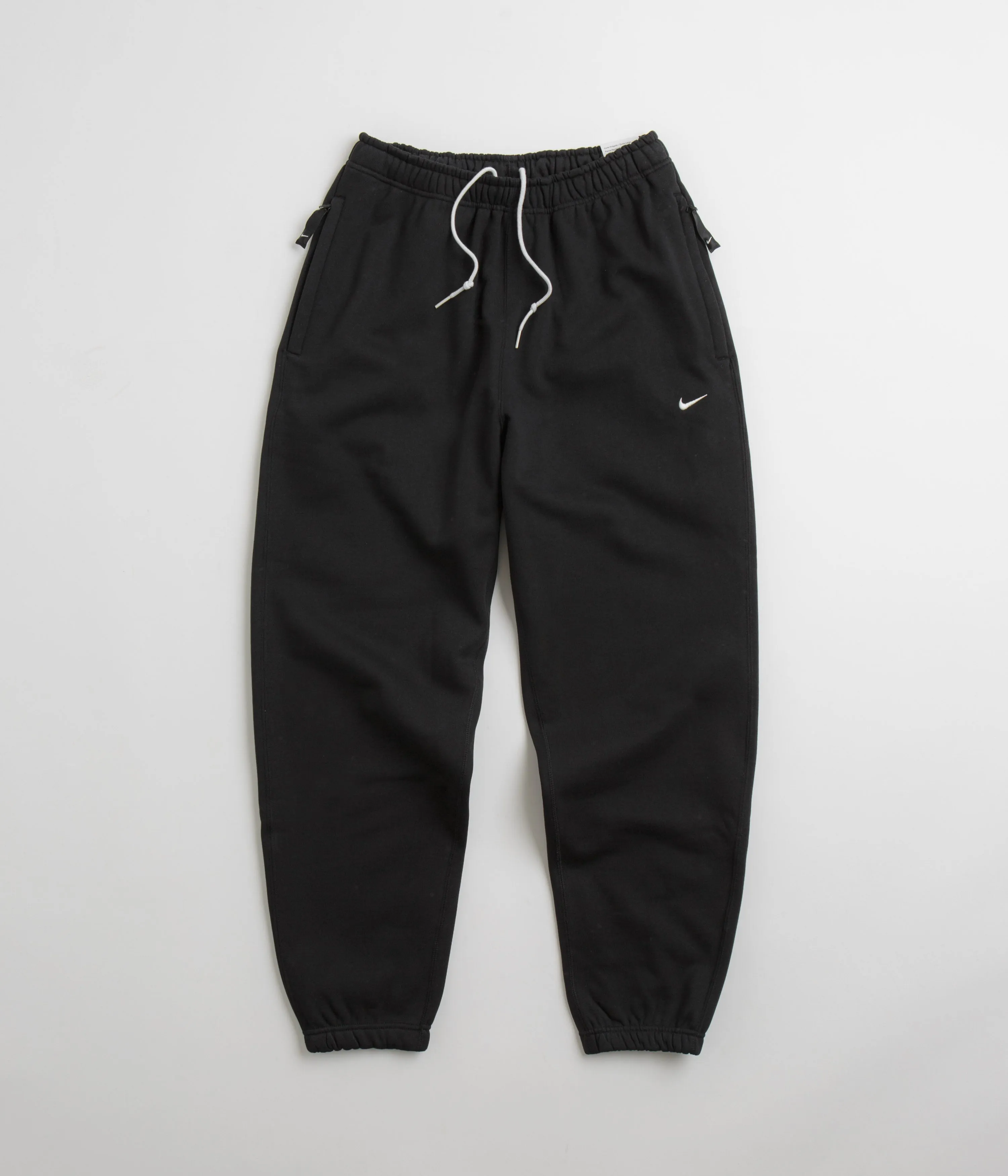 Nike Solo Swoosh Sweatpants - Black / White