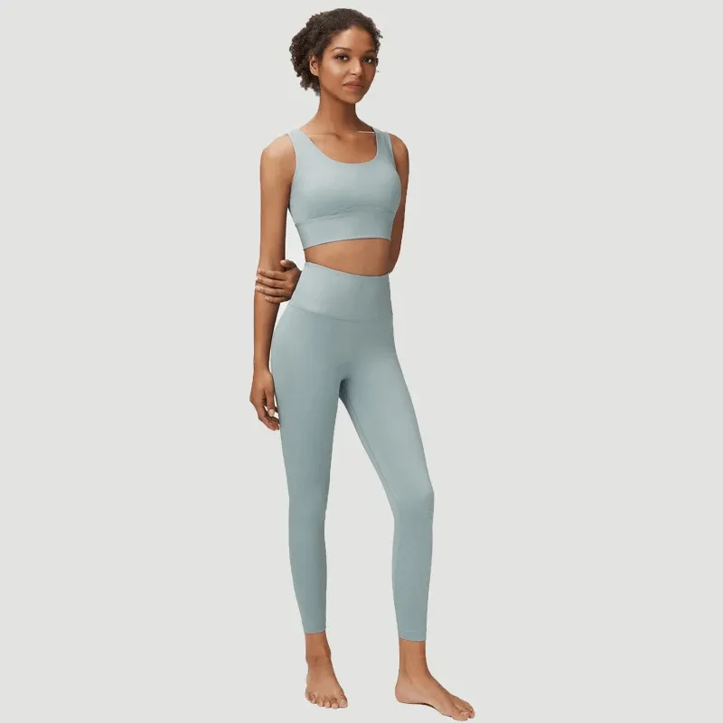 Seamless Yoga Gear Set in Multiple Shades - SF2086