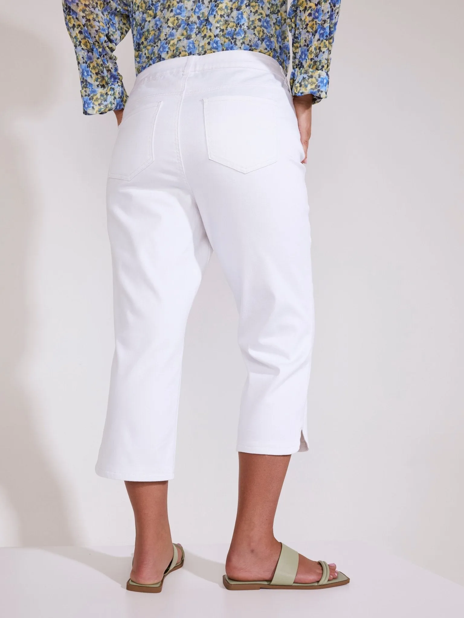 Westport Signature Capri with a Dolphin Hem - Plus